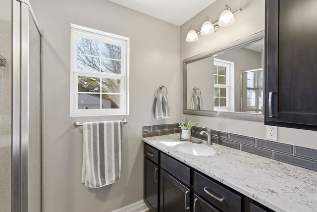 1205 Pecanwood, Goddard, KS 67052