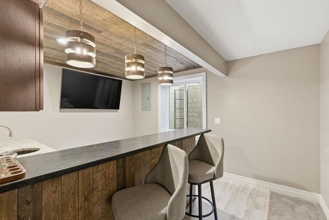 1205 Pecanwood, Goddard, KS 67052