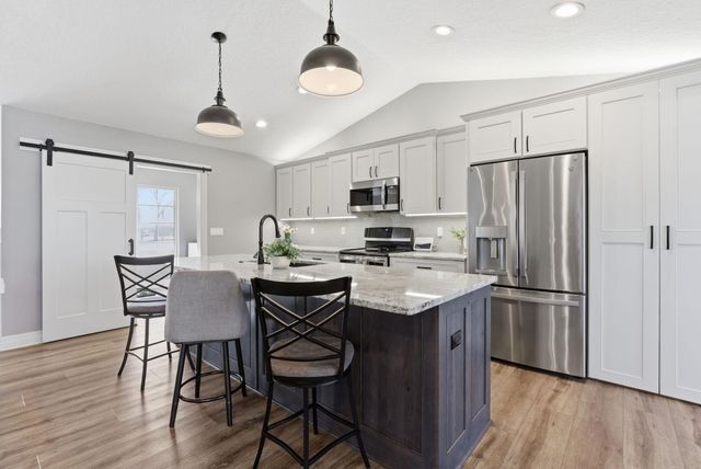 1205 Pecanwood, Goddard, KS 67052