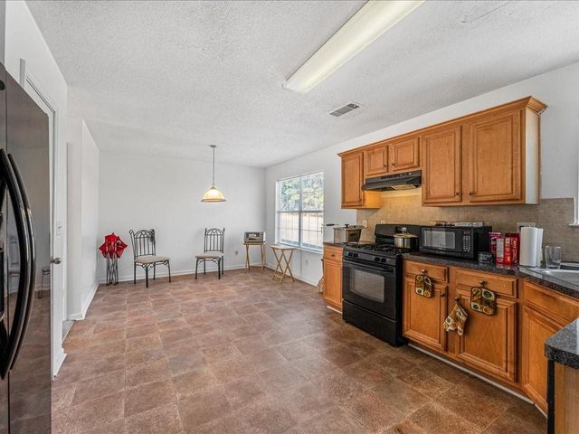 11950 Markham Way, Hampton, GA 30228