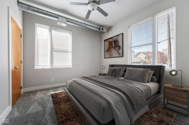 721 E North Street APT 1C, Indianapolis, IN 46202