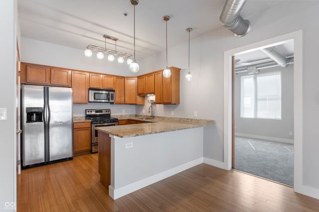 721 E North Street APT 1C, Indianapolis, IN 46202