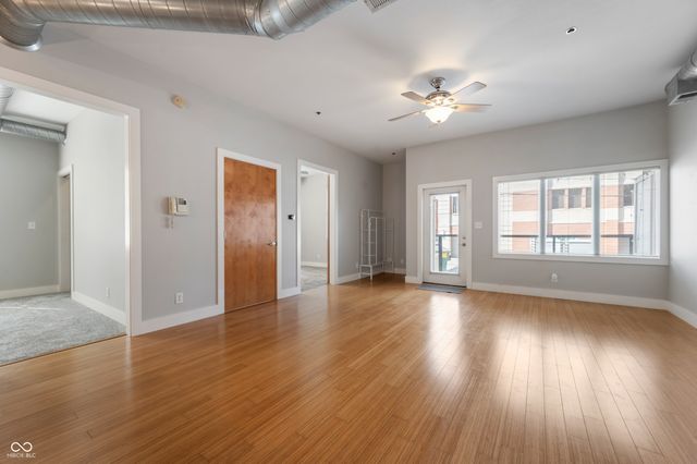 721 E North Street APT 1C, Indianapolis, IN 46202