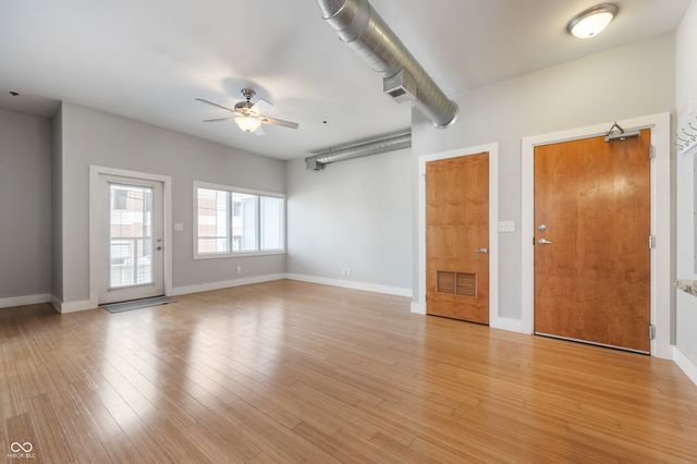 721 E North Street APT 1C, Indianapolis, IN 46202