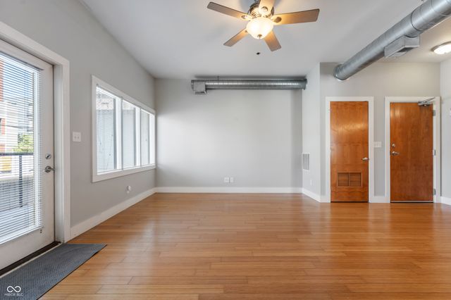 721 E North Street APT 1C, Indianapolis, IN 46202