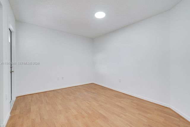 8725 SW 158th Pl, Miami, FL 33193