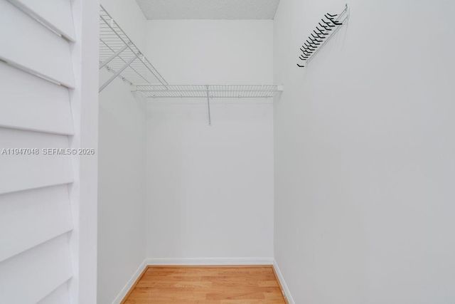 8725 SW 158th Pl, Miami, FL 33193