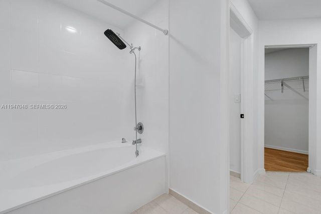 8725 SW 158th Pl, Miami, FL 33193