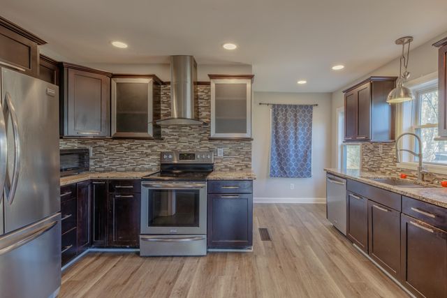 937 James Avenue, Chattanooga, TN 37421