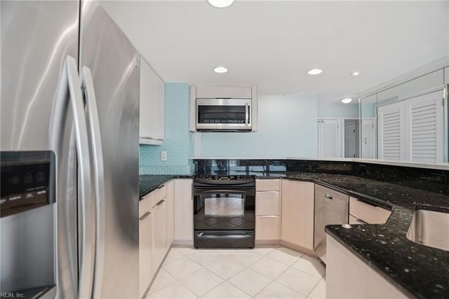 2830 Shore Dr Apt 303, Virginia Beach, VA 23451