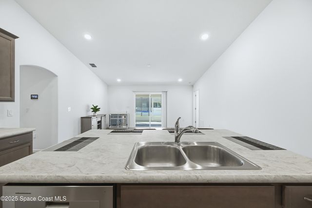 516 Olsmar Street SW, Palm Bay, FL 32908