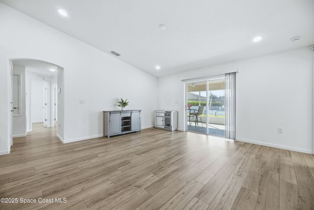 516 Olsmar Street SW, Palm Bay, FL 32908