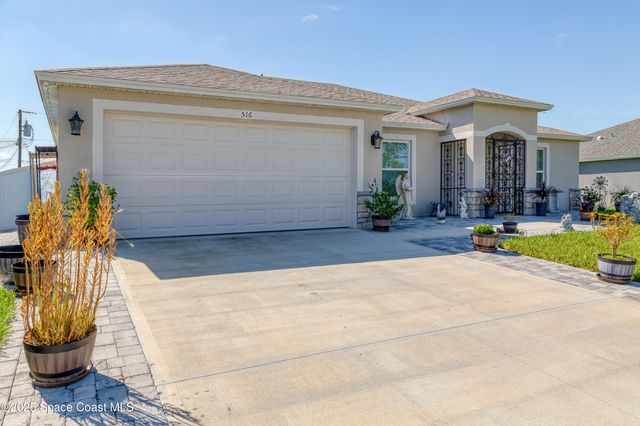 516 Olsmar Street SW, Palm Bay, FL 32908
