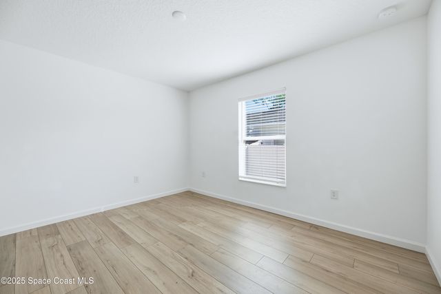 516 Olsmar Street SW, Palm Bay, FL 32908