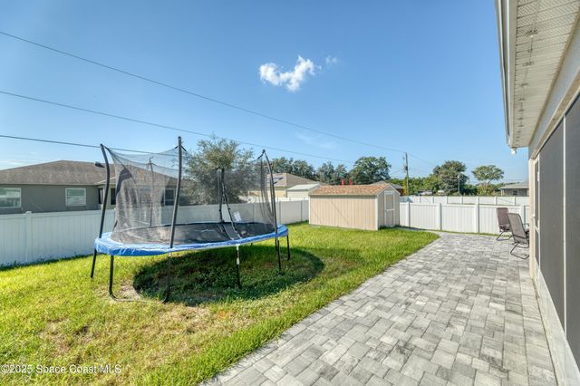 516 Olsmar Street SW, Palm Bay, FL 32908