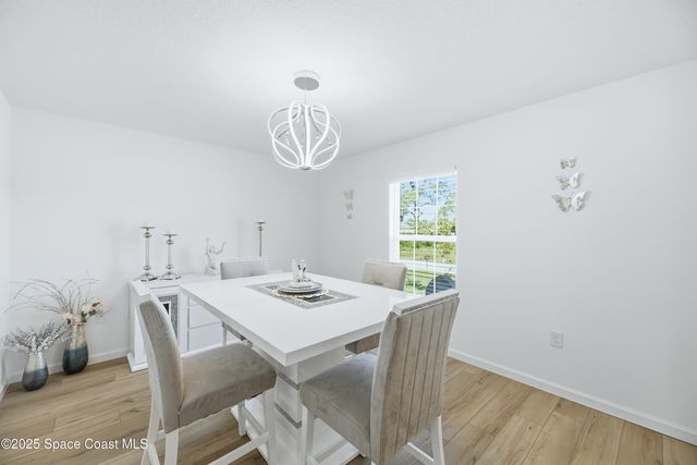 516 Olsmar Street SW, Palm Bay, FL 32908
