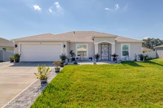 516 Olsmar Street SW, Palm Bay, FL 32908
