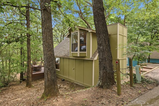 104 E Barker Creek Drive, Scroggins, TX 75480