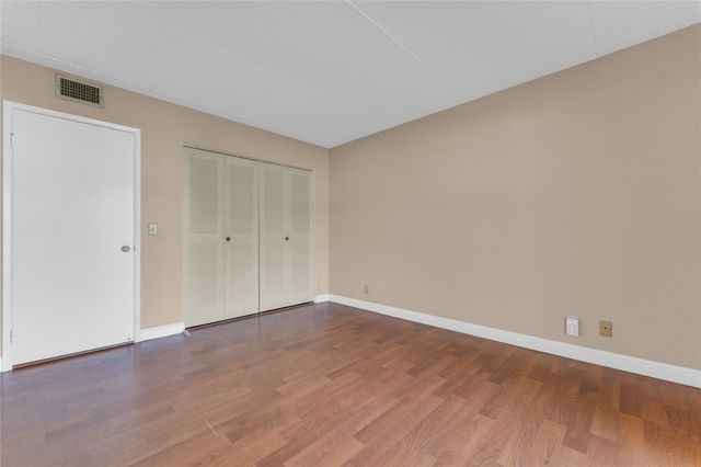 300 Village Green Circle 210, Palm Springs, FL 33461