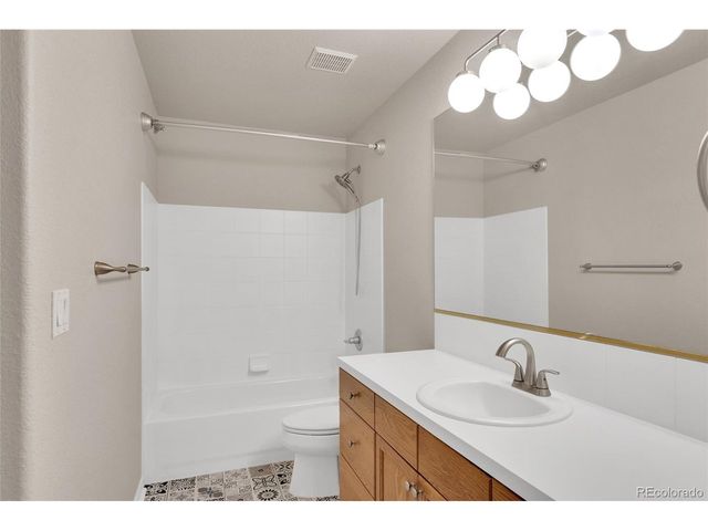 14880 E Maplewood Dr, Centennial, CO 80016