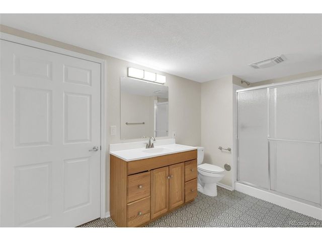 14880 E Maplewood Dr, Centennial, CO 80016