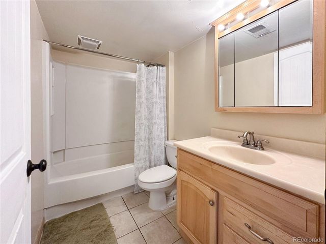 3793 S Ceylon Way, Aurora, CO 80013