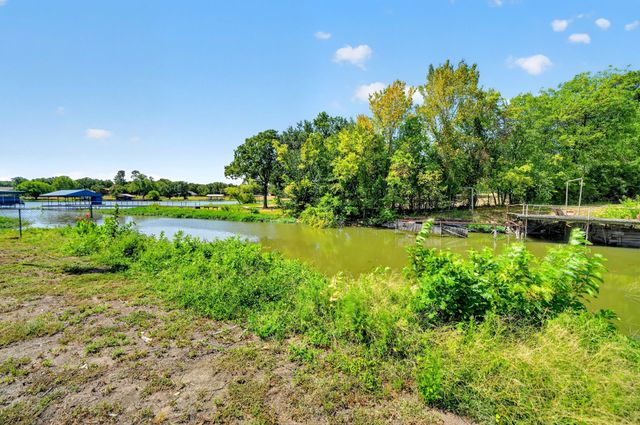 9458 Lakeland Loop, Quinlan, TX 75474