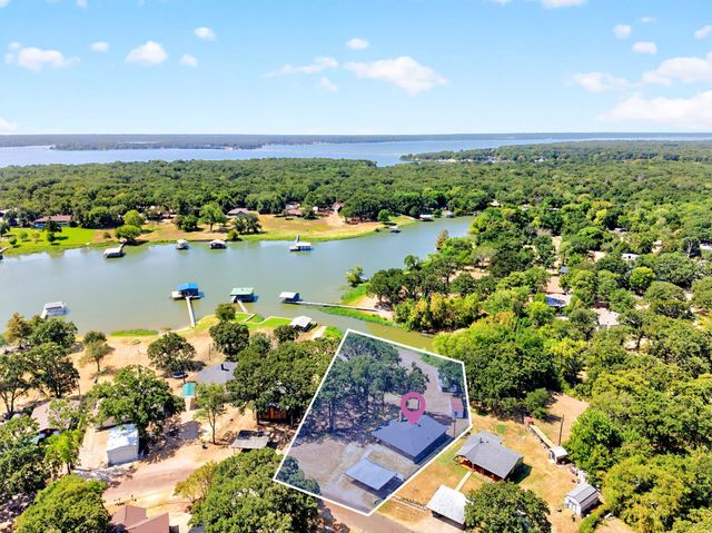 9458 Lakeland Loop, Quinlan, TX 75474