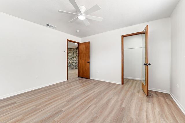 9458 Lakeland Loop, Quinlan, TX 75474