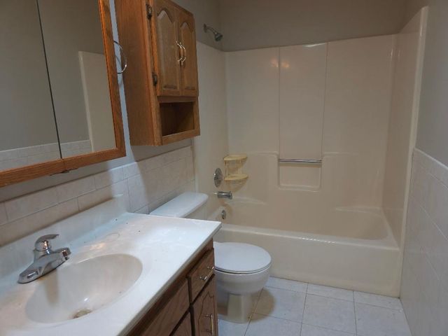 2155 11th Street, White Bear Lake, MN 55110