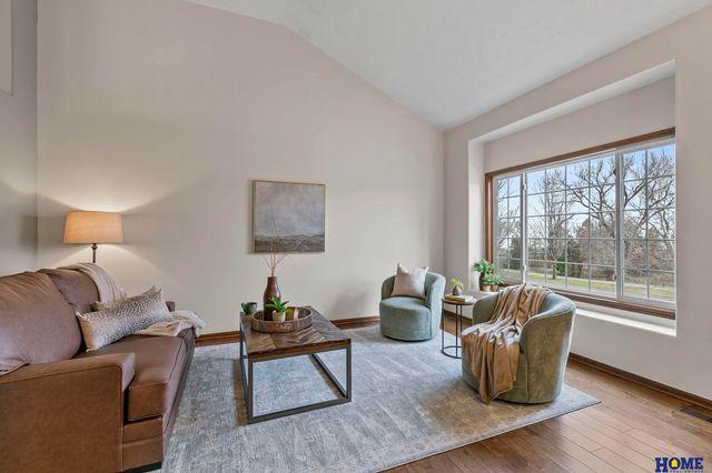 2452 Grainger Parkway, Lincoln, NE 68512