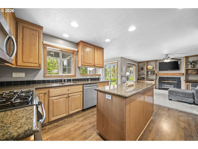 14840 Se 202ND Ave, Damascus, OR 97089