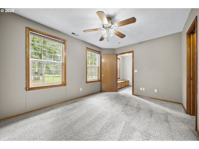 14840 Se 202ND Ave, Damascus, OR 97089
