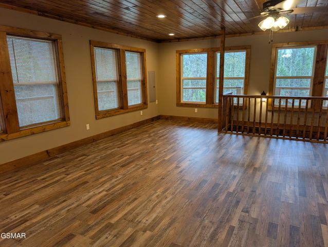 2912 Kettle Creek Way, Sevierville, TN 37876