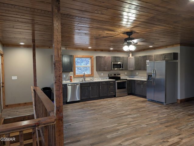 2912 Kettle Creek Way, Sevierville, TN 37876