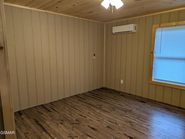 2912 Kettle Creek Way, Sevierville, TN 37876