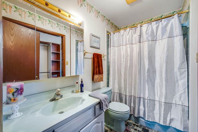 3725 E 33rd Lane, Hobart, IN 46342