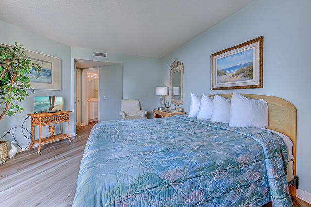 101 Ocean Creek Dr Apt EE8, Myrtle Beach, SC 29572