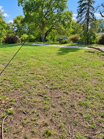 23846 Lillian Street, Brownstown, MI 48183