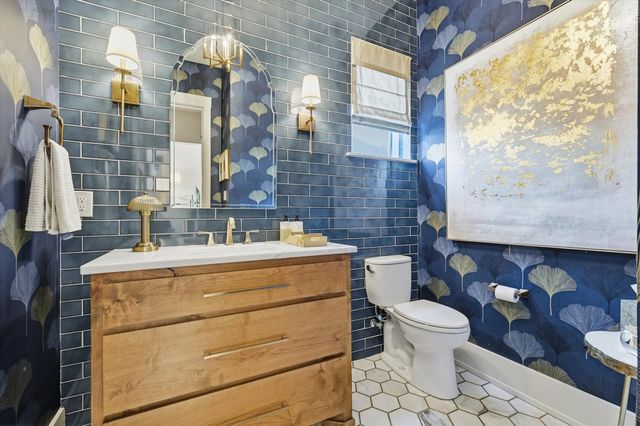 1214 Whisper Rock Drive, Rockwall, TX 75032