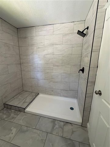4046 Benton Boulevard, Kansas City, MO 64130