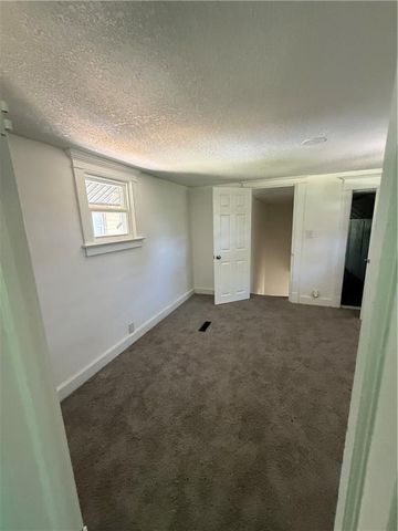 4046 Benton Boulevard, Kansas City, MO 64130