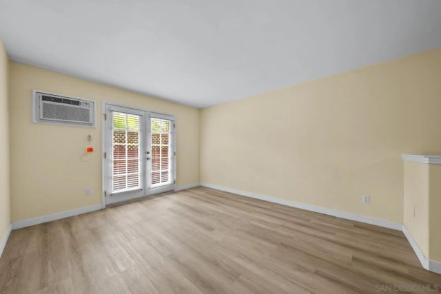 4570 54Th 115, San Diego, CA 92115