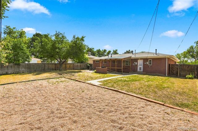 130 S Chase Street, Denver, CO 80226