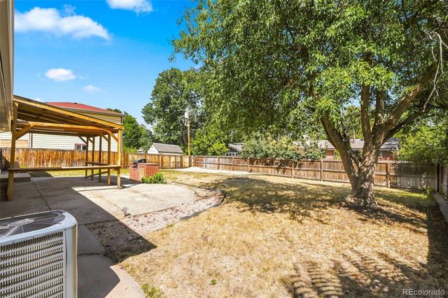 130 S Chase Street, Denver, CO 80226
