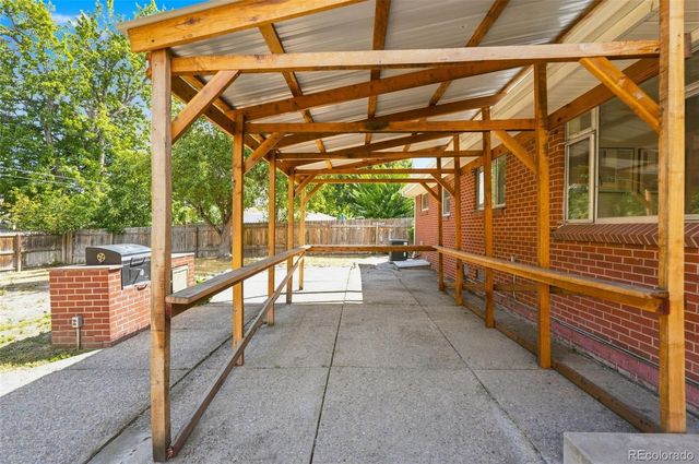 130 S Chase Street, Denver, CO 80226