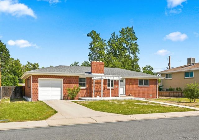 130 S Chase Street, Denver, CO 80226