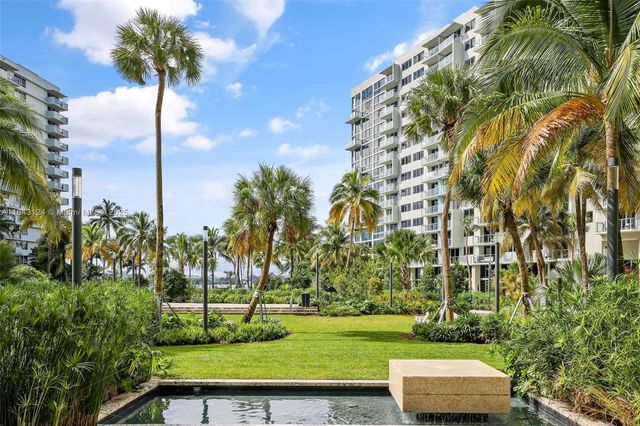 1500 Bay Rd N-1211, Miami Beach, FL 33139