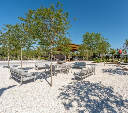 10650 HIDDEN BANKS GLEN, Parrish, FL 34219