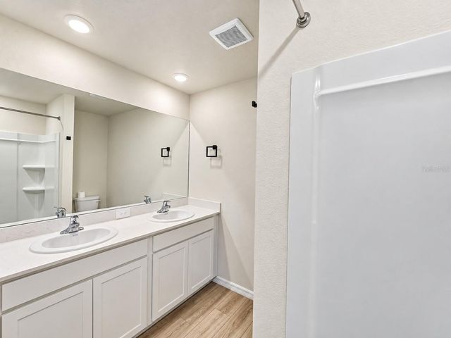 10650 HIDDEN BANKS GLEN, Parrish, FL 34219